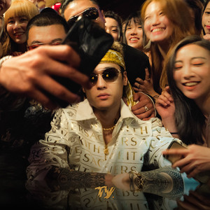 车内搓双乳震颤呻吟高潮小
